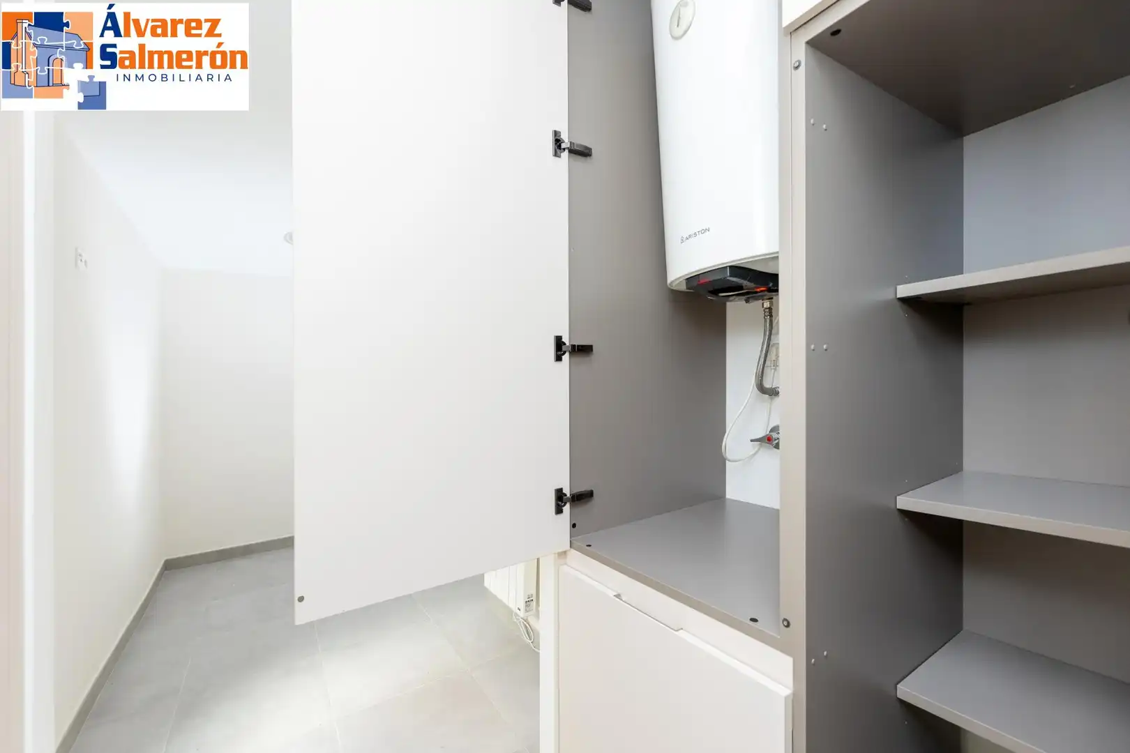 Piso en venta en Granada con Aire acondicionado, Calefacción y Terraza