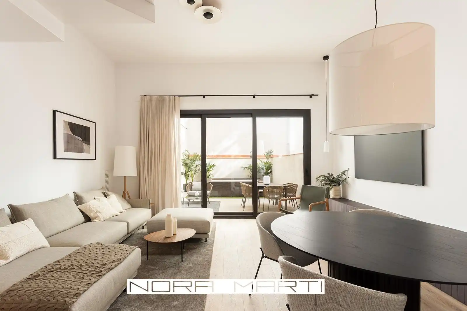 Sala de estar de Casa o chalet de alquiler en Barcelona con Calefacción, Parquet y Terraza