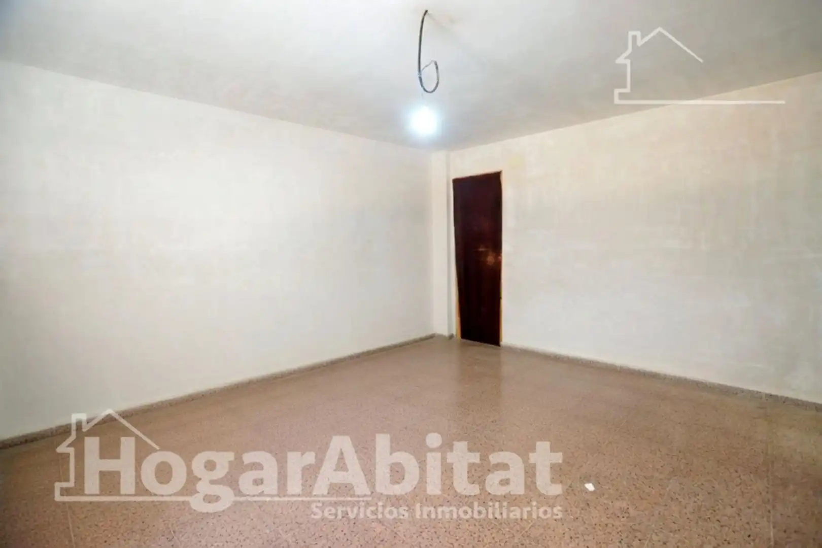 Haus oder Chalet zum Verkauf in Mutxamel mit Heizung, Privatgarten und Terrasse