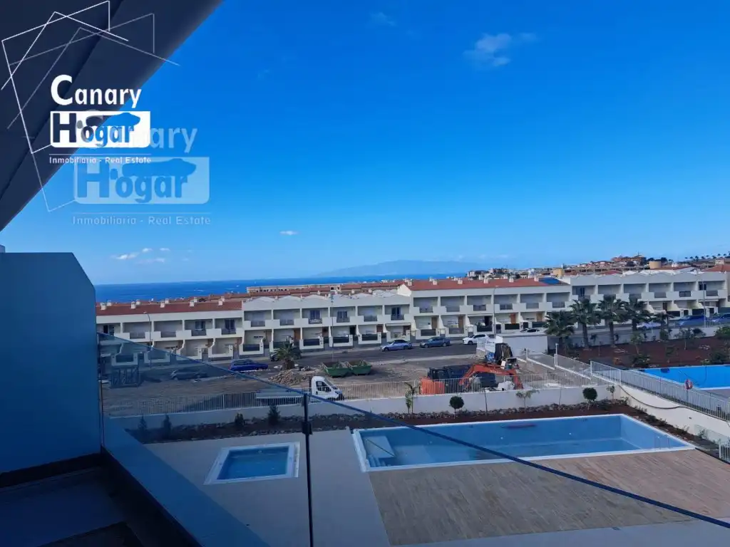 Terrassa de Apartament en venda en Adeje amb Calefacció i Piscina comunitària