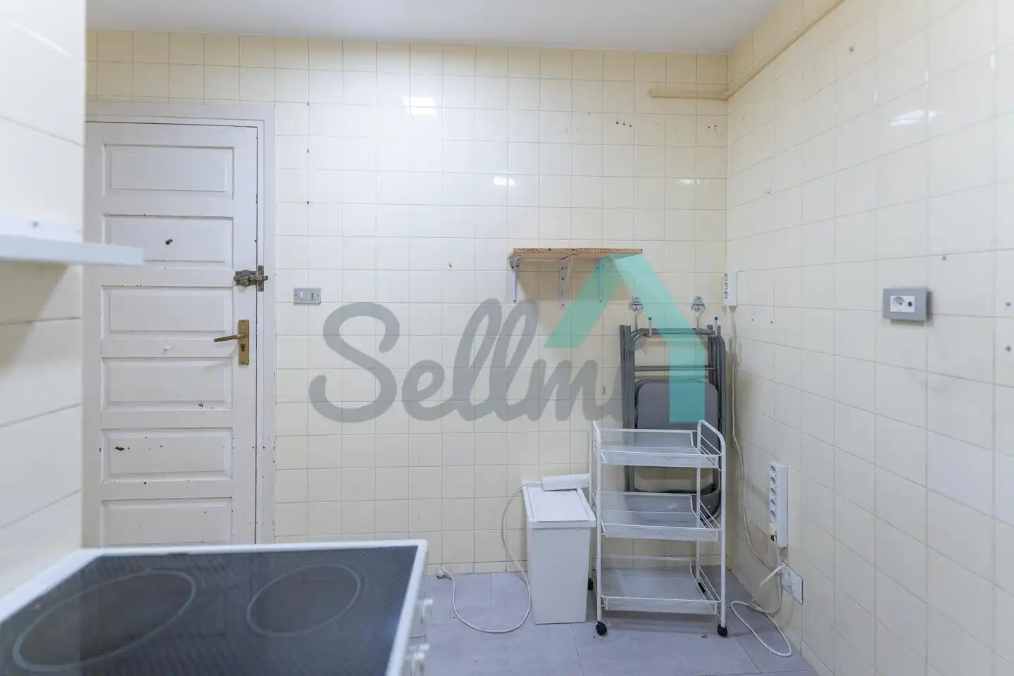 Cuina de Pis en venda en Avilés amb Calefacció, Parquet i Terrassa