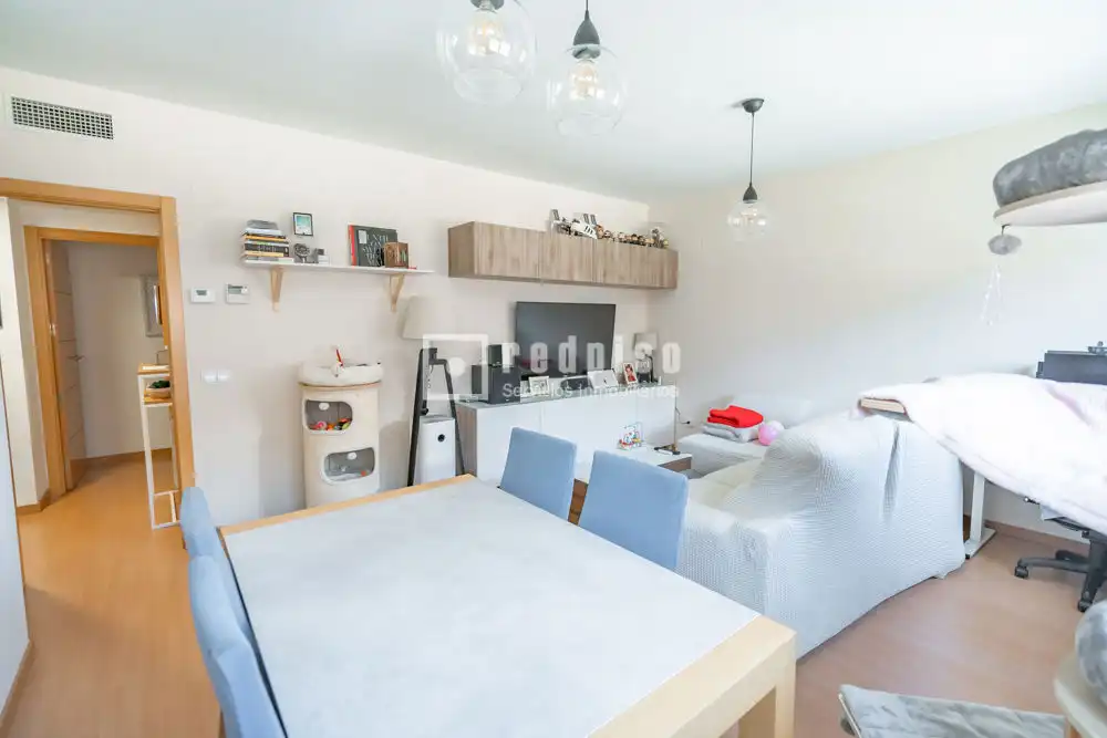 Living room of Flat for rent in Getafe  with Air Conditioner, Heating and Private garden