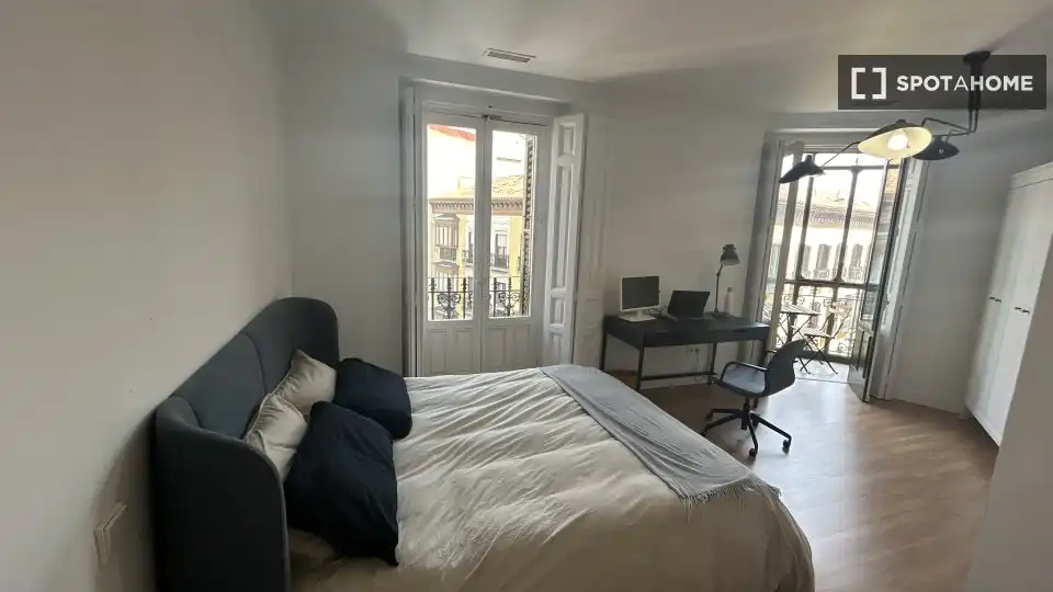 Habitación en Justicia - Chueca