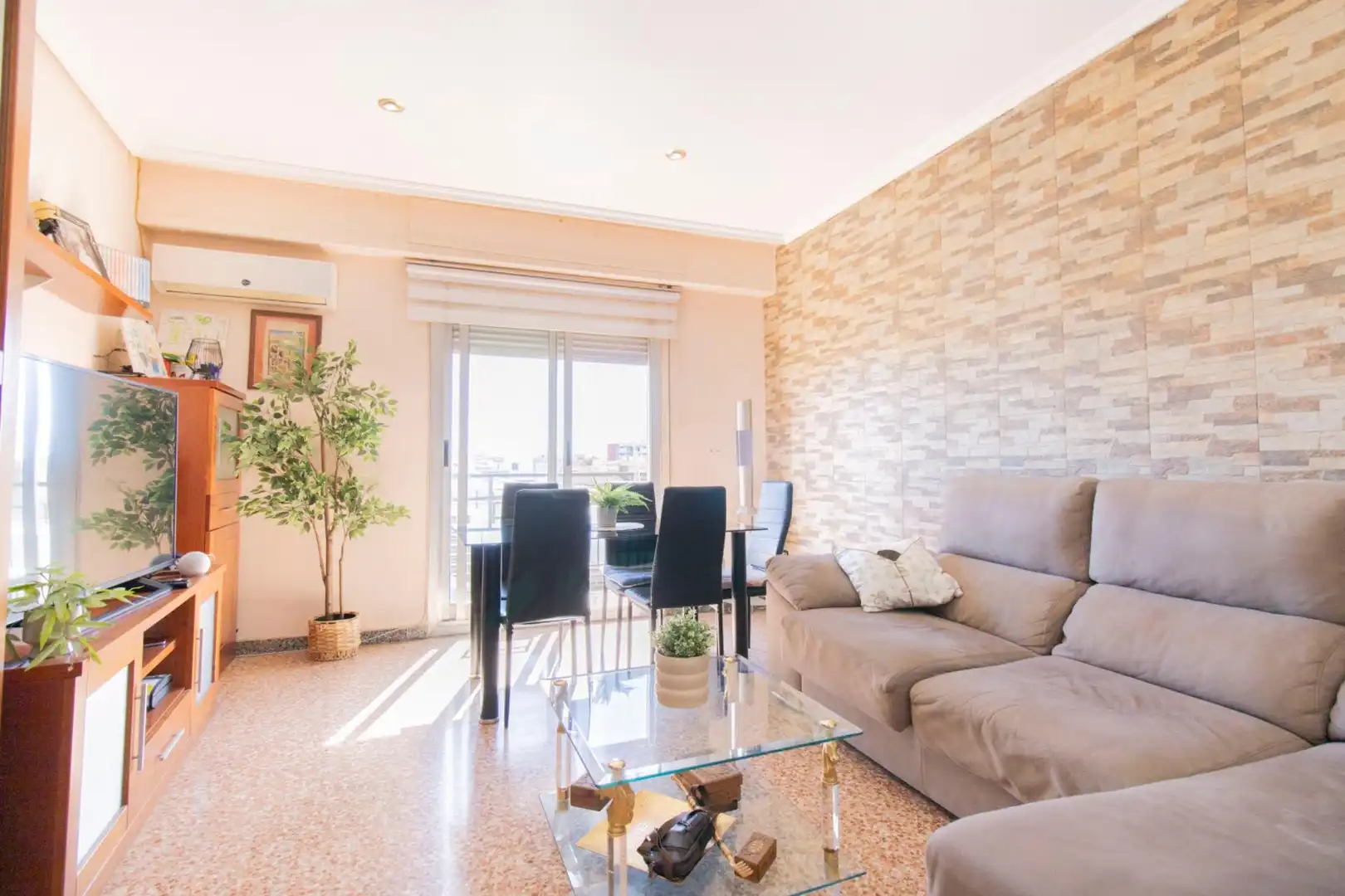 Wohnzimmer von Wohnung zum Verkauf in Albalat dels Sorells mit Balkon