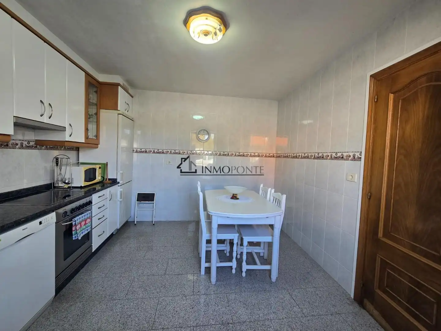 Cuina de Casa o xalet en venda en Cerdedo amb Jardí privat