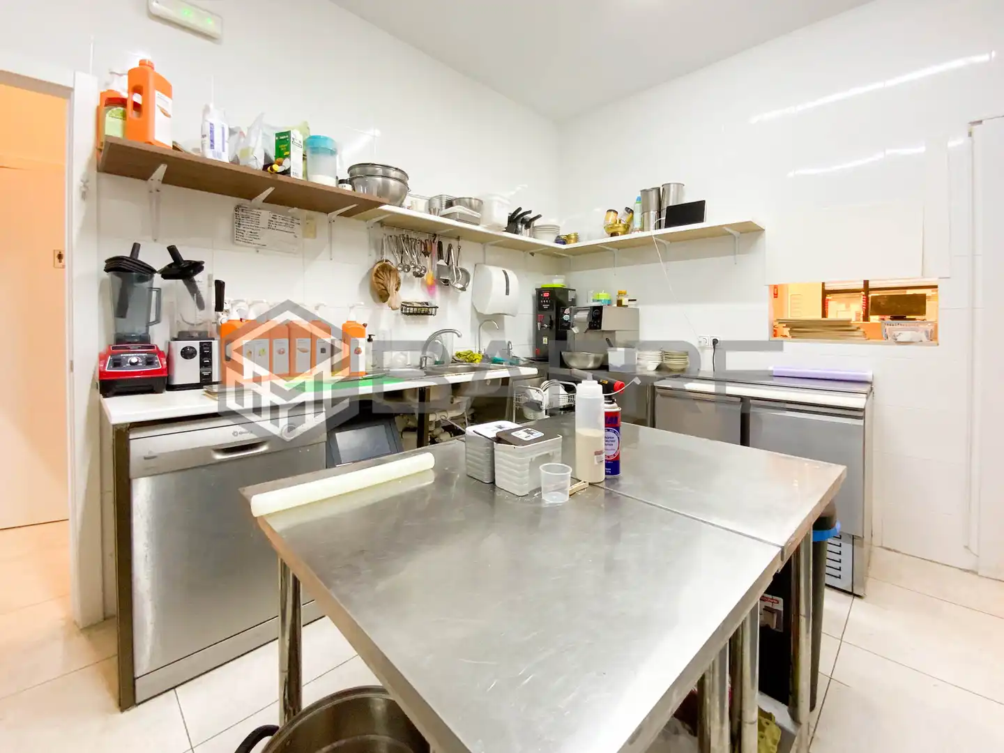 Cocina de Local de alquiler en Madrid