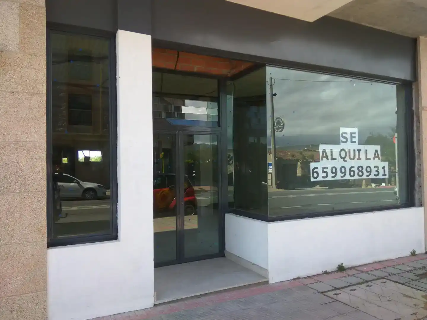 Commercial properties for sale in Meaño