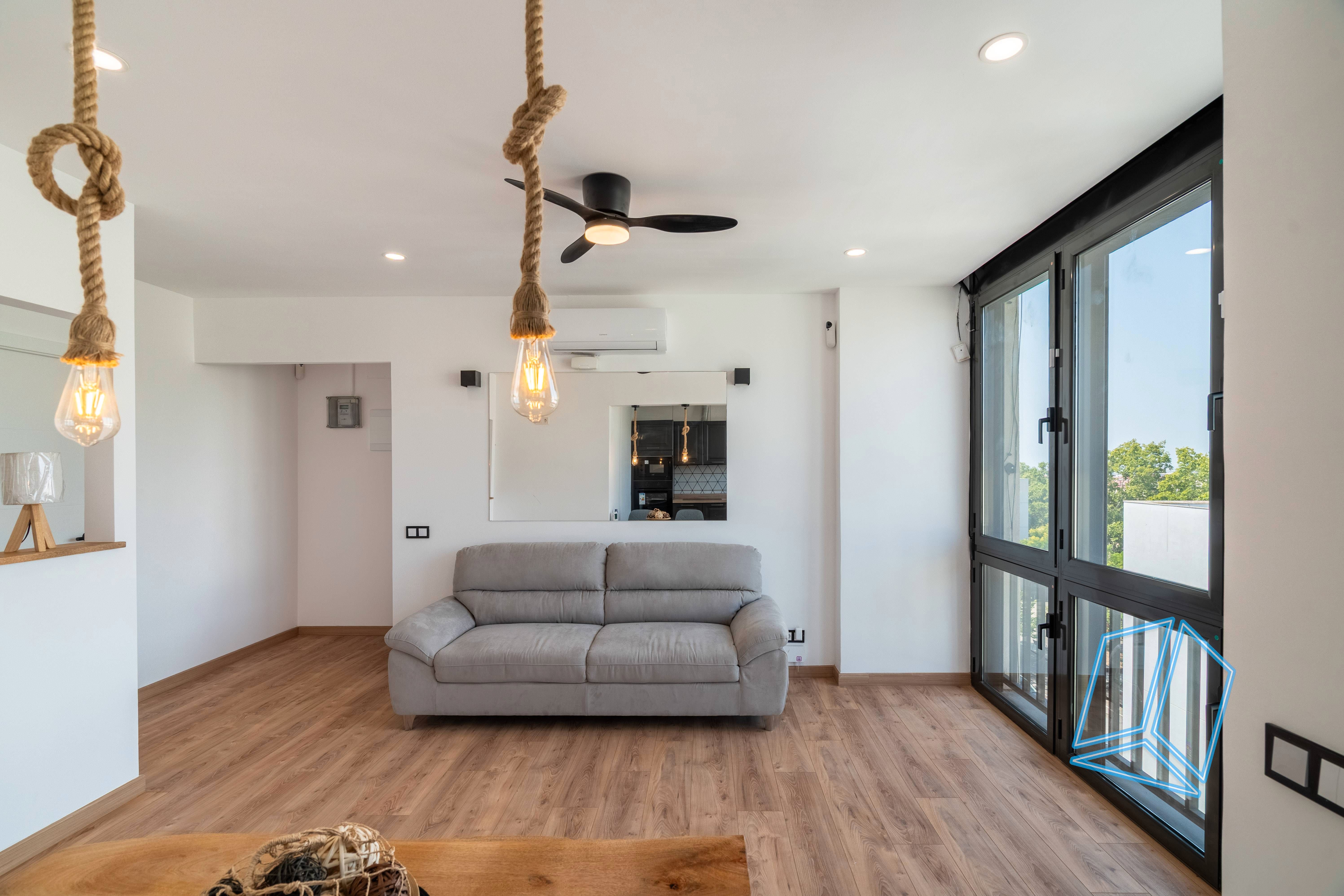 Living room of Flat for sale in  Barcelona Capital  with Heating