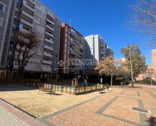 Vista exterior de Pis en venda en Fuenlabrada amb Aire condicionat i Calefacció