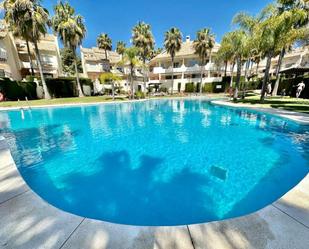 Piscina de Casa adosada en venda en Marbella amb Aire condicionat, Terrassa i Piscina