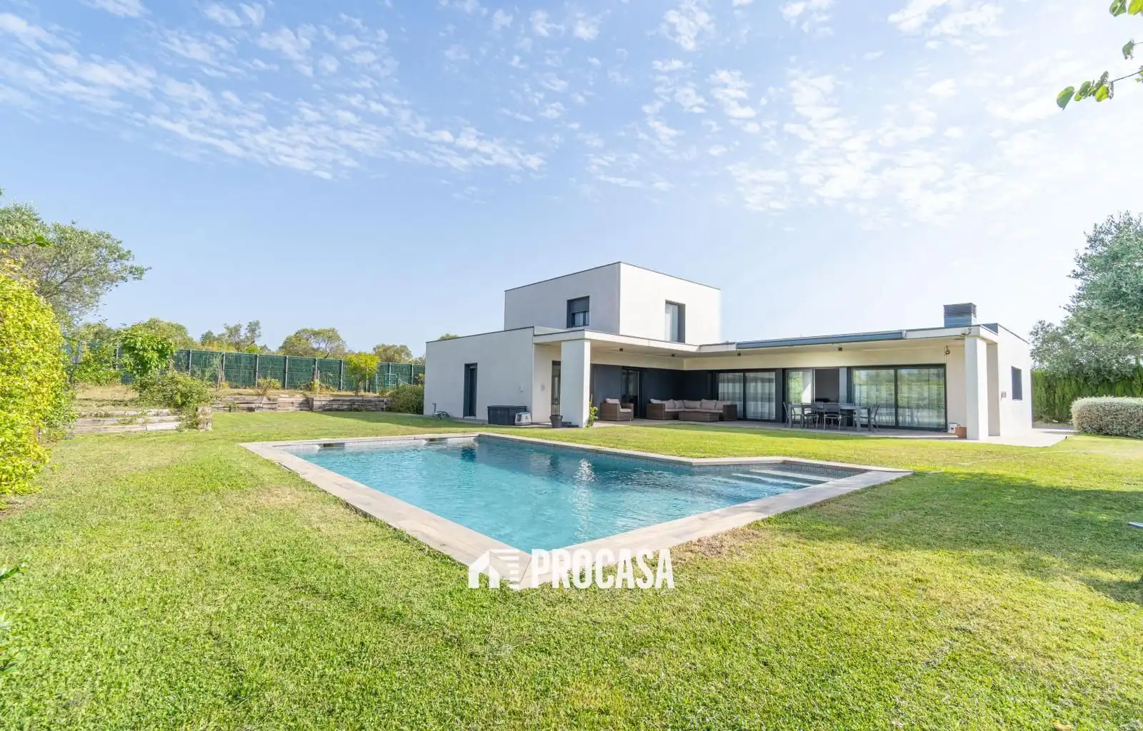 Chalet con piscina en venta en Rodamilans