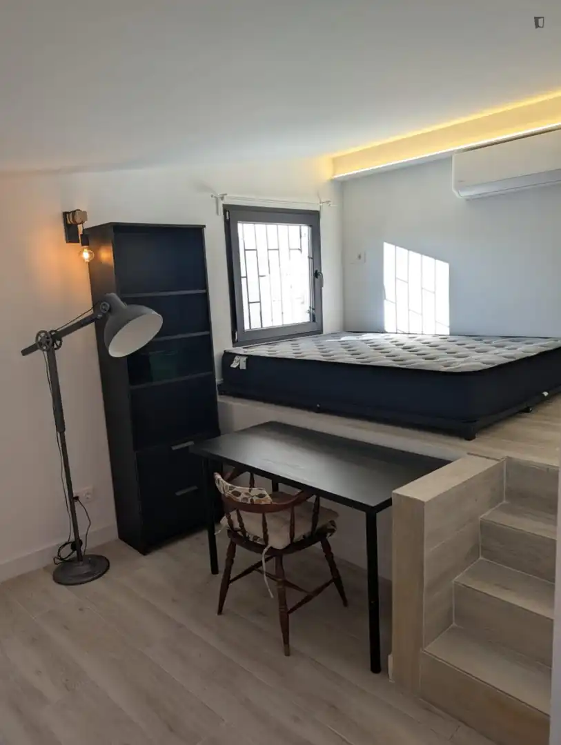 Bedroom of Houses for rent in Madrid  with Air Conditioner, Furnished and Washing machine