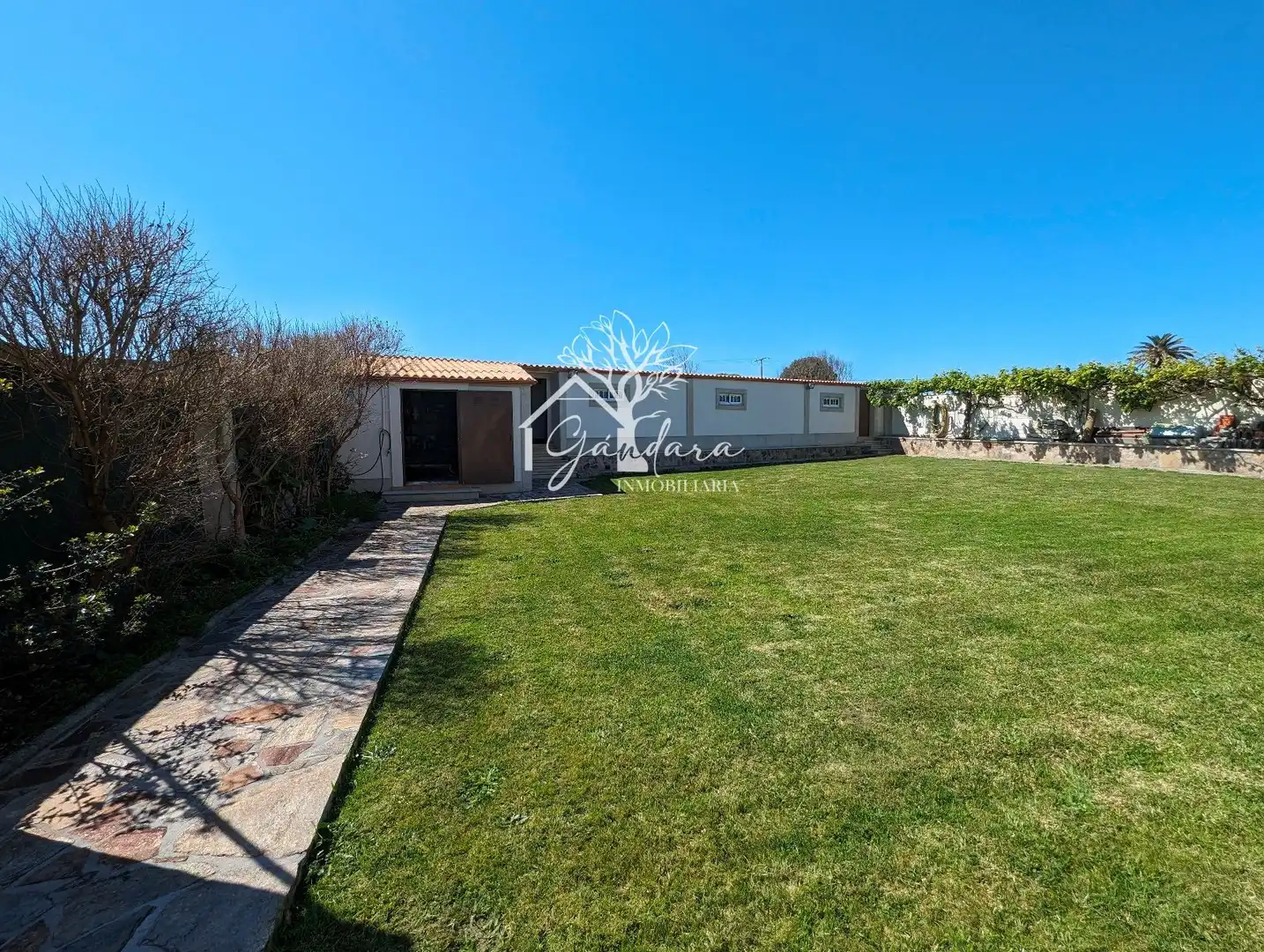 Garden of Houses for sale in Ferrol  with Heating, Parquet flooring and Terrace