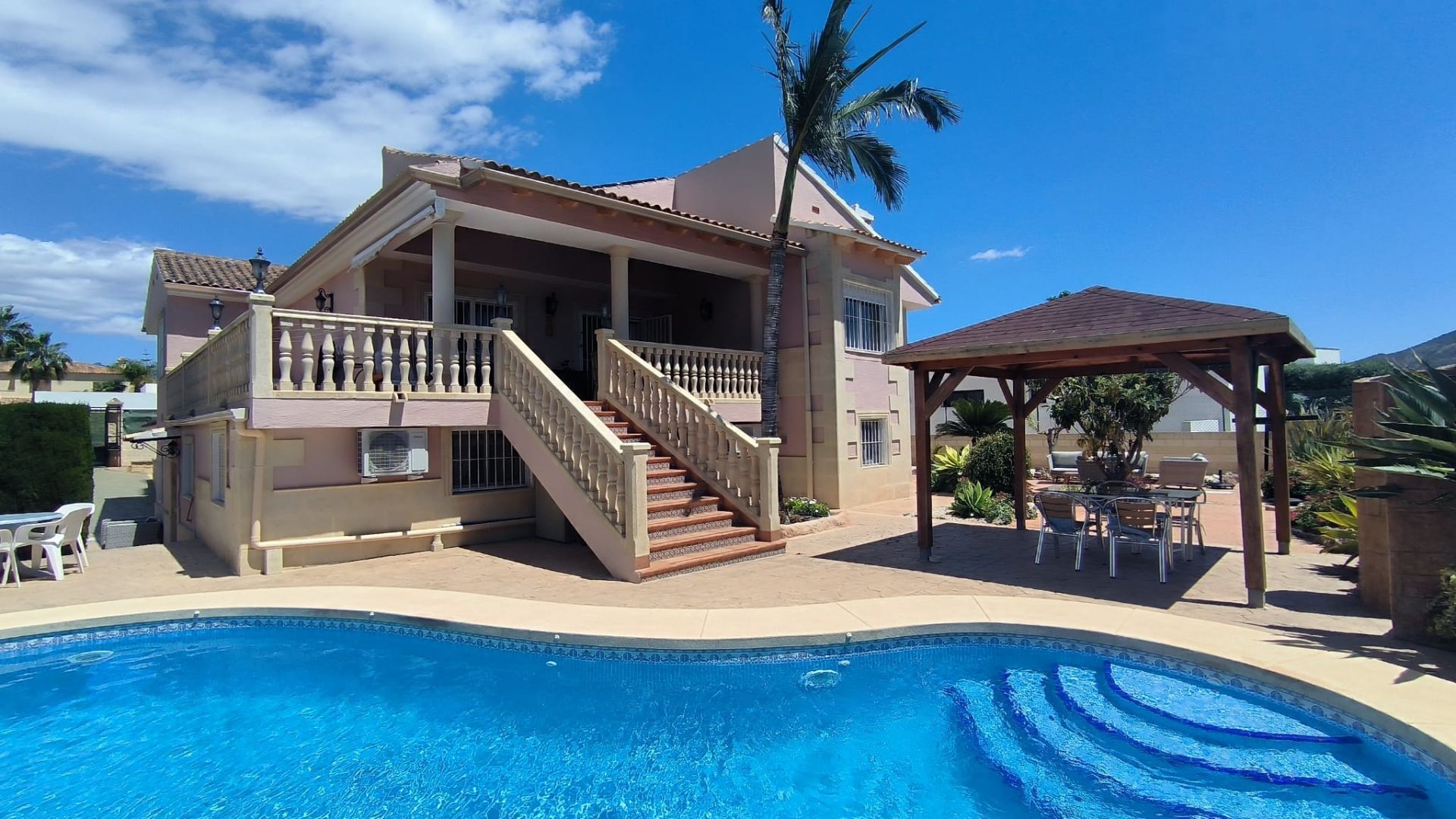 House or chalet for sale in Pueblo - Urbanizaciones