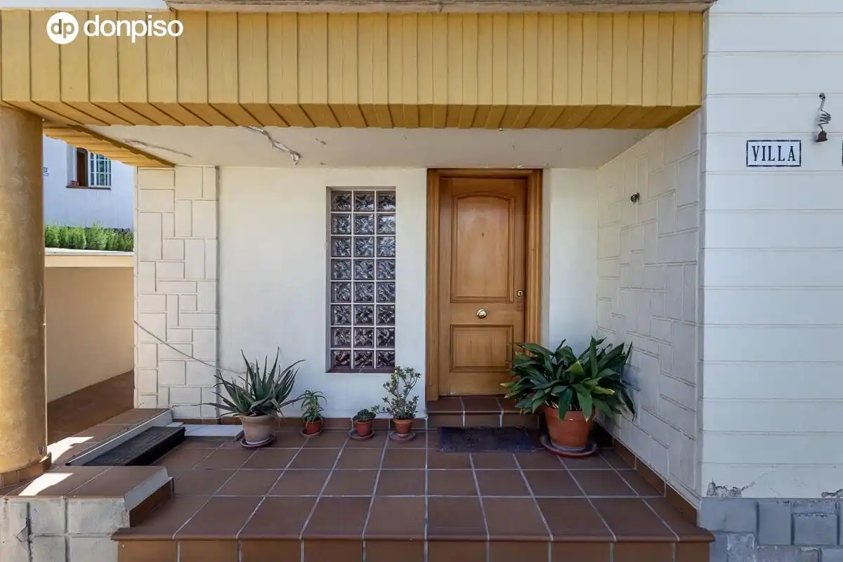 Casa o chalet en venta en Granada con Aire acondicionado, Calefacción y Jardín privado