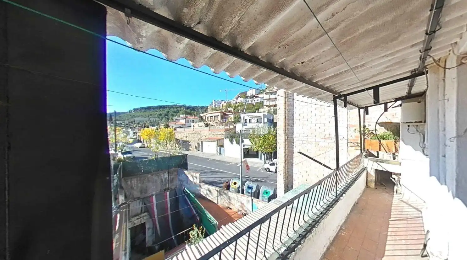 Vista exterior de Piso en venta en Vallirana con Terraza