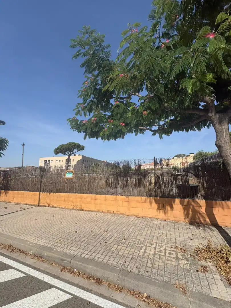Terreny residencial en venda a Carrer de Josep M. Folch i Torres 15, imagen 4