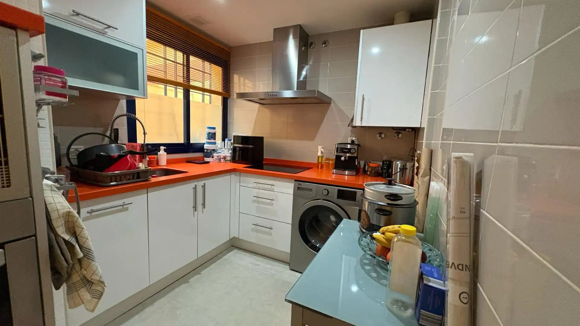 Cocina de Piso en venta en Torremolinos con Aire acondicionado, Balcón y Piscina comunitaria