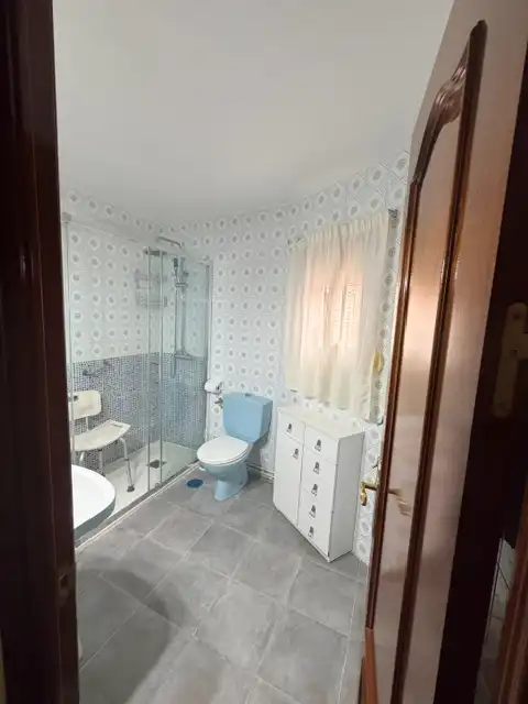 Baño de Piso en venta en Madrid con Aire acondicionado, Calefacción y Terraza