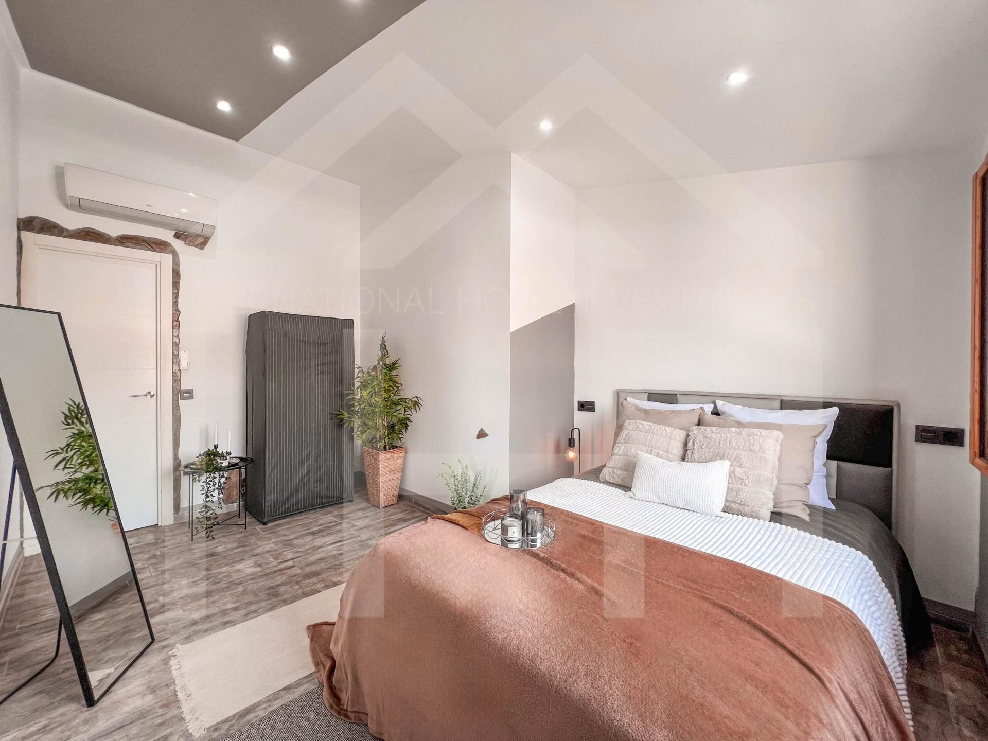 Dormitori de Casa adosada en venda en San Bartolomé de Tirajana amb Aire condicionat, Jardí privat i Terrassa