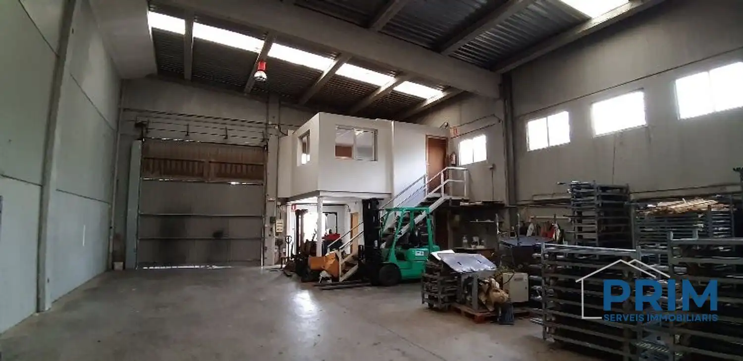 Nave industrial de alquiler en Reus