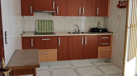 Foto 3 de Piso en venta en Mengíbar, Jaén