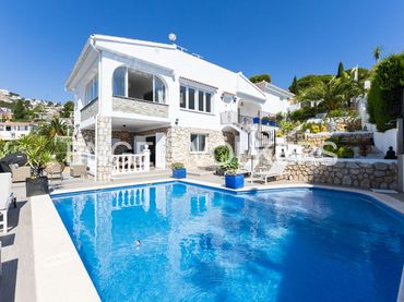 Casa amb balcó en venda a Las Atalayas - Urmi - Cerro de Mar