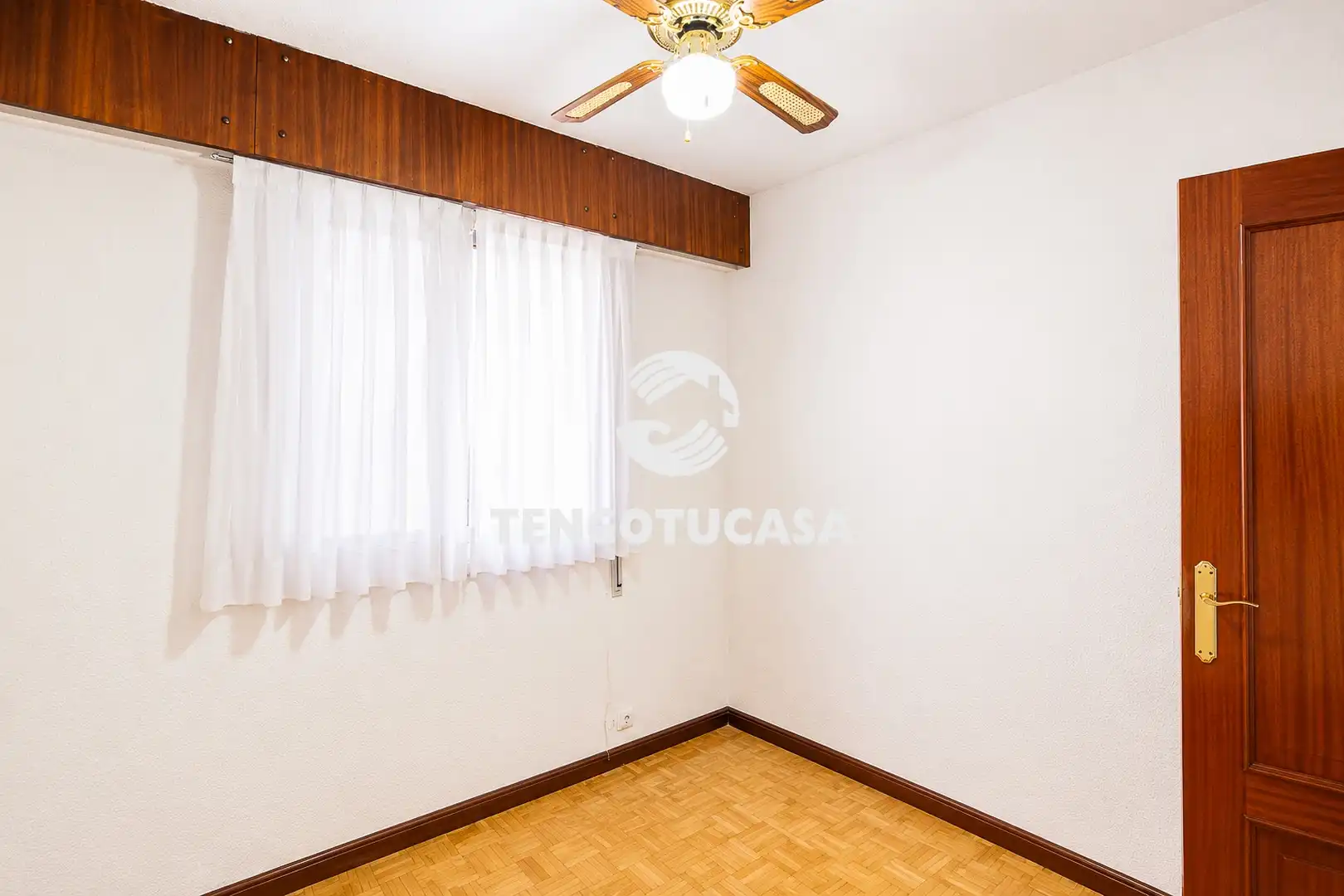 Bedroom of Attic for sale in Madrid  with Furnished