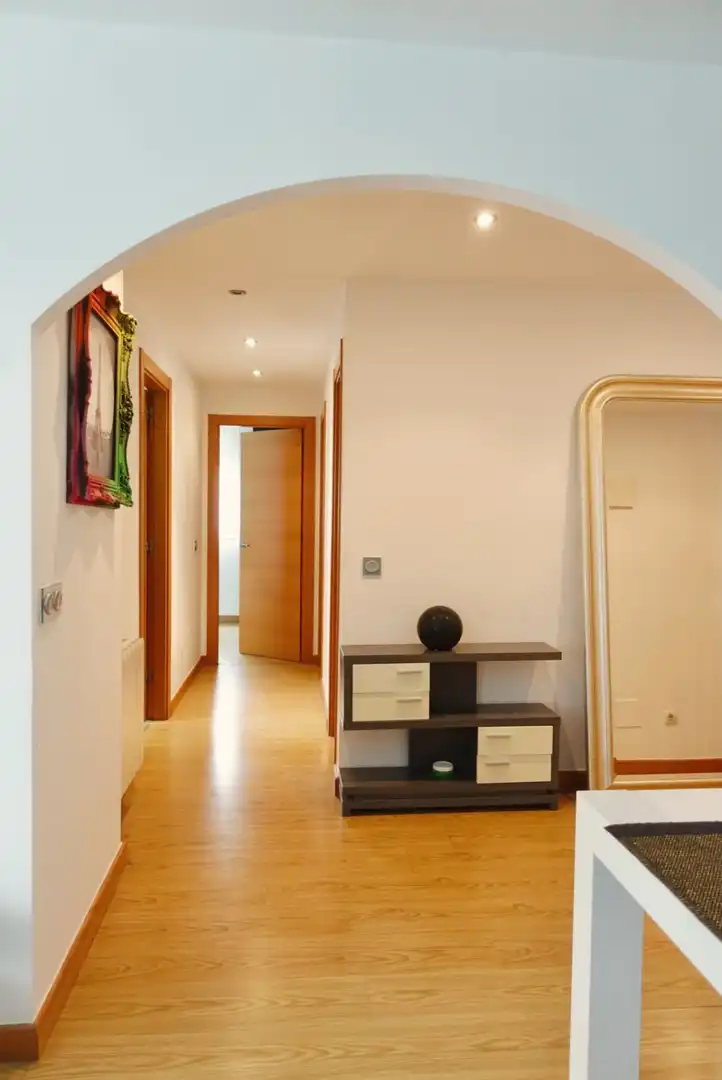 Piso en venta en Laredo con Calefacción