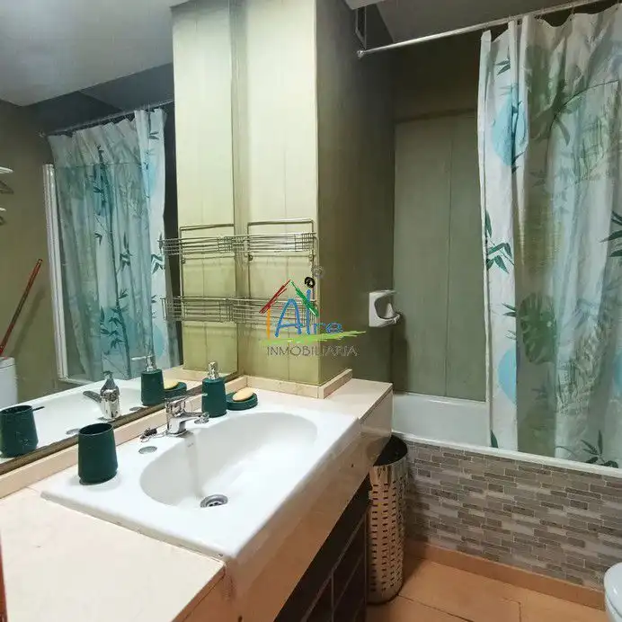 Badezimmer von Wohnung zum Verkauf in Almonte mit Klimaanlage, Terrasse und Abstellraum