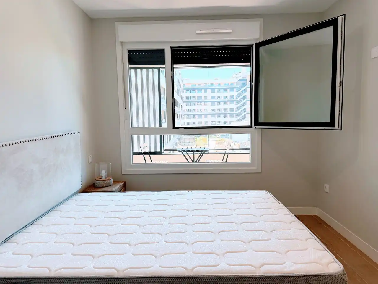 Habitación de Piso de alquiler en Madrid con Aire acondicionado, Calefacción y Terraza