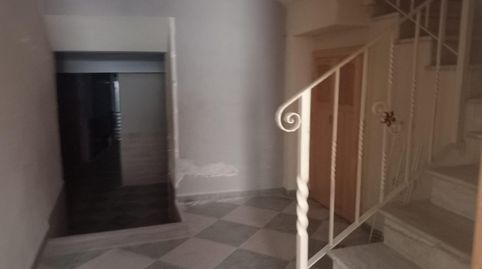 Foto 4 de Casa adosada en venta en Mengíbar, Jaén