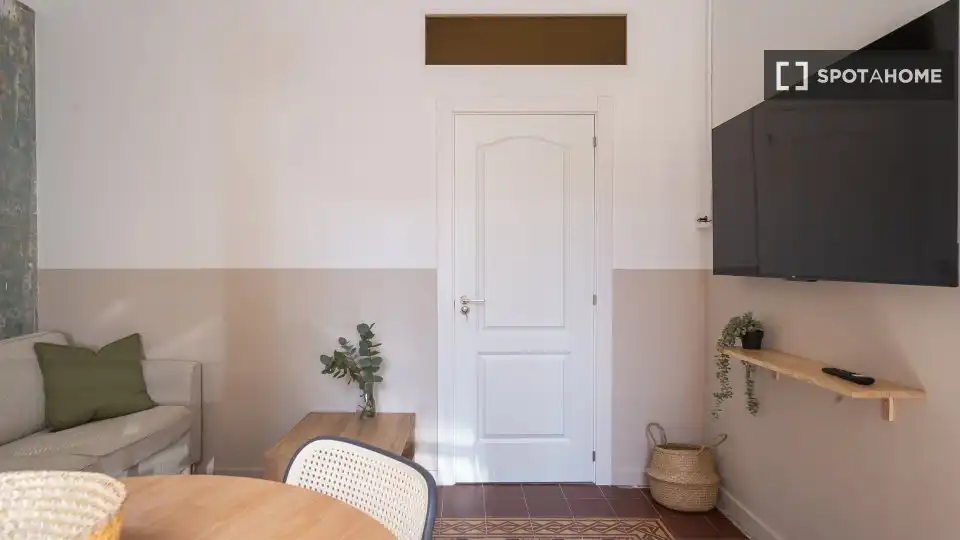 Dining room of Flat for share in Barcelona  with Air Conditioner, Heating and Furnished