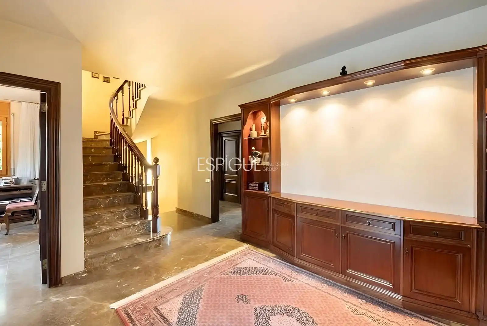 Houses for sale in Sant Cugat del Vallès  with Air Conditioner, Heating and Parquet flooring