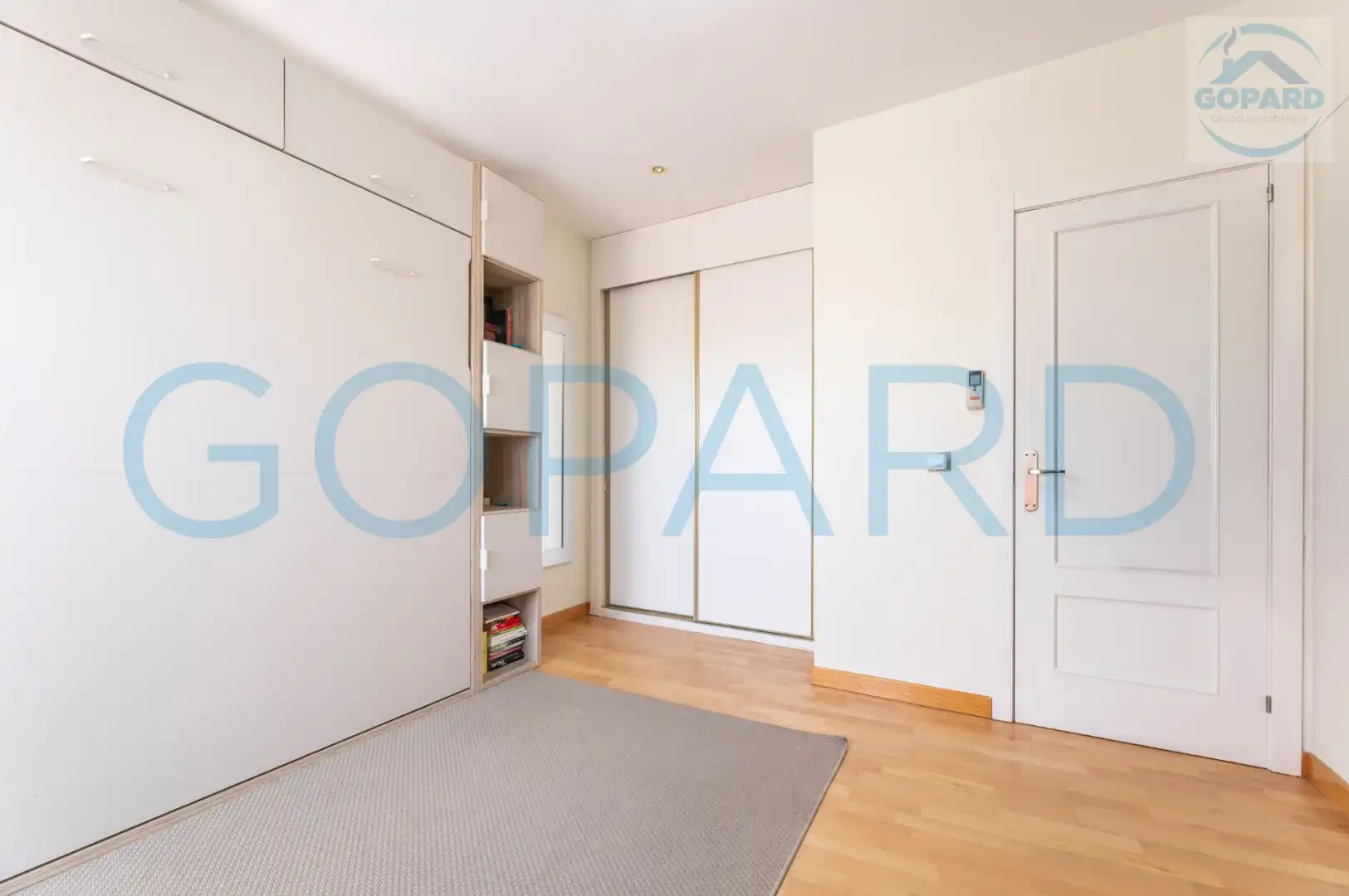 Habitación de Dúplex en venta en Villanueva del Pardillo con Aire acondicionado, Calefacción y Parquet