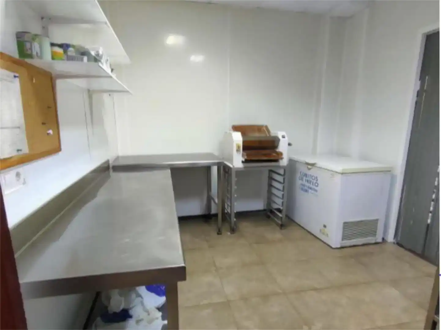 Kitchen of Commercial properties for rent in Monóvar  / Monòver  with Air Conditioner and Furnished