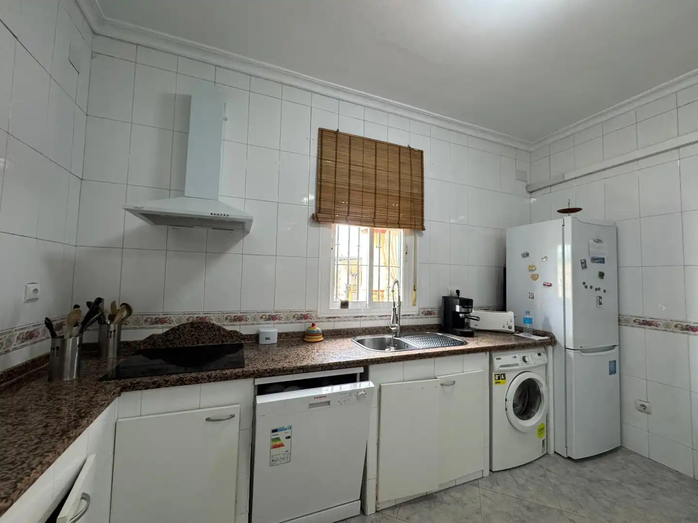 Cocina de Casa o chalet en venta en Carmona con Terraza, Trastero y Piscina