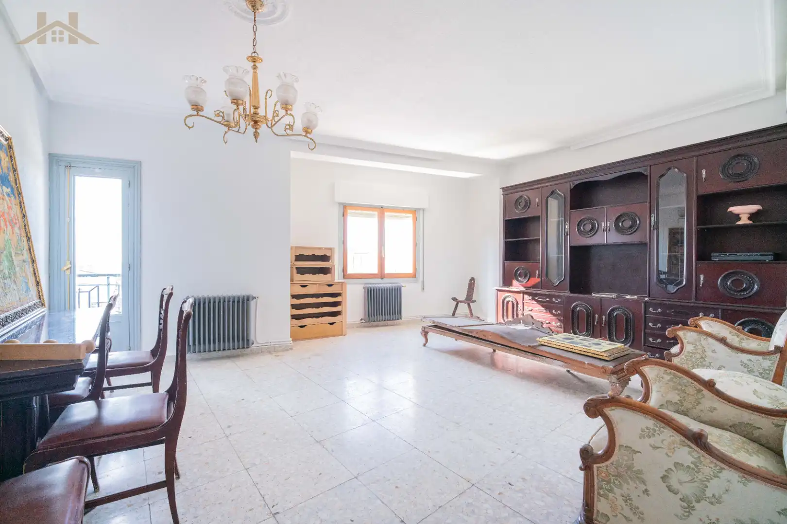 Sala de estar de Dúplex en venta en Almorox con Calefacción, Terraza y Amueblado
