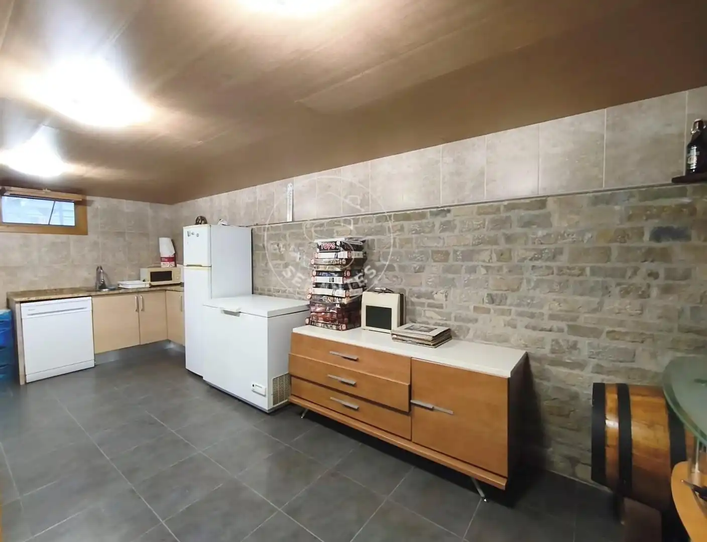 Country house zum Verkauf in Aranguren, Navarra