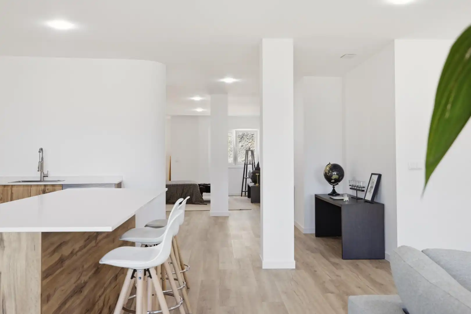 Living room of Apartments for sale in Vigo   with Heating, Furnished and Balcony