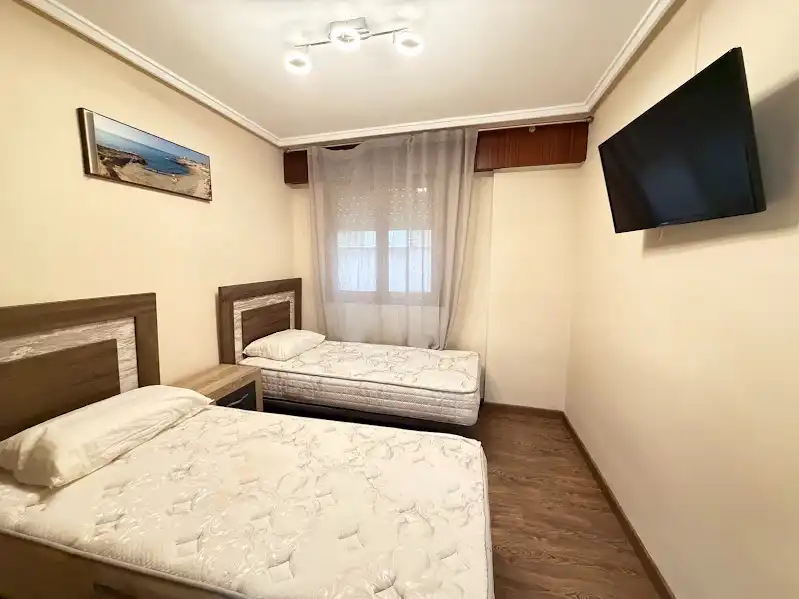 Habitación de Piso en venta en Torrevieja con Terraza, Amueblado y TV