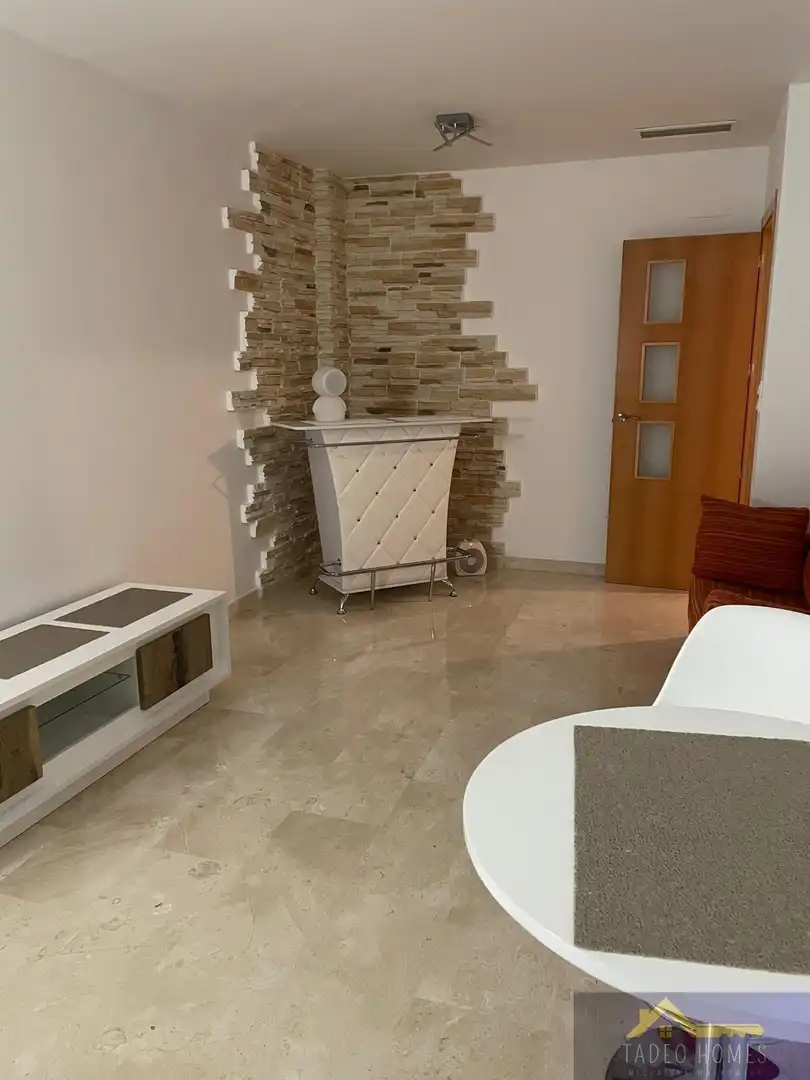 Sala d'estar de Apartament de lloguer en Murcia amb Aire condicionat, Calefacció i Terrassa
