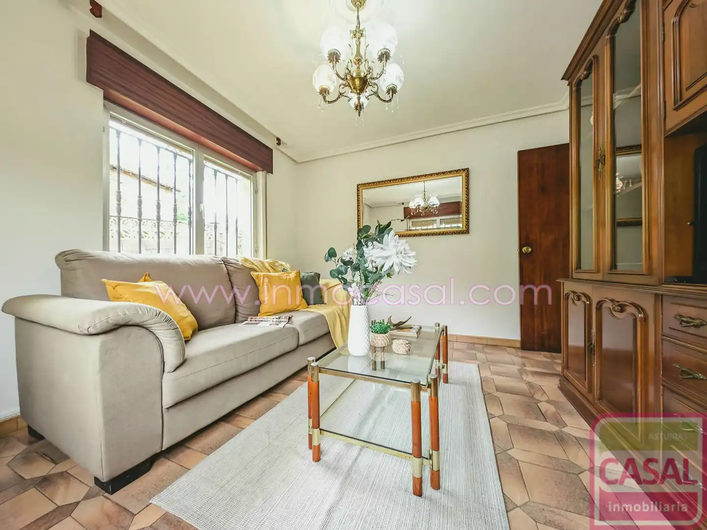 Sala de estar de Casa o chalet en venta en Morcín con Calefacción, Terraza y Trastero