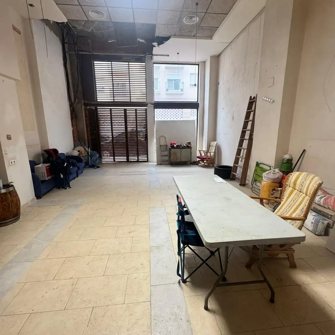 Gewerbefläche zum Verkauf in Calle JUAN VIRUELA CARRERAS, imagen 5