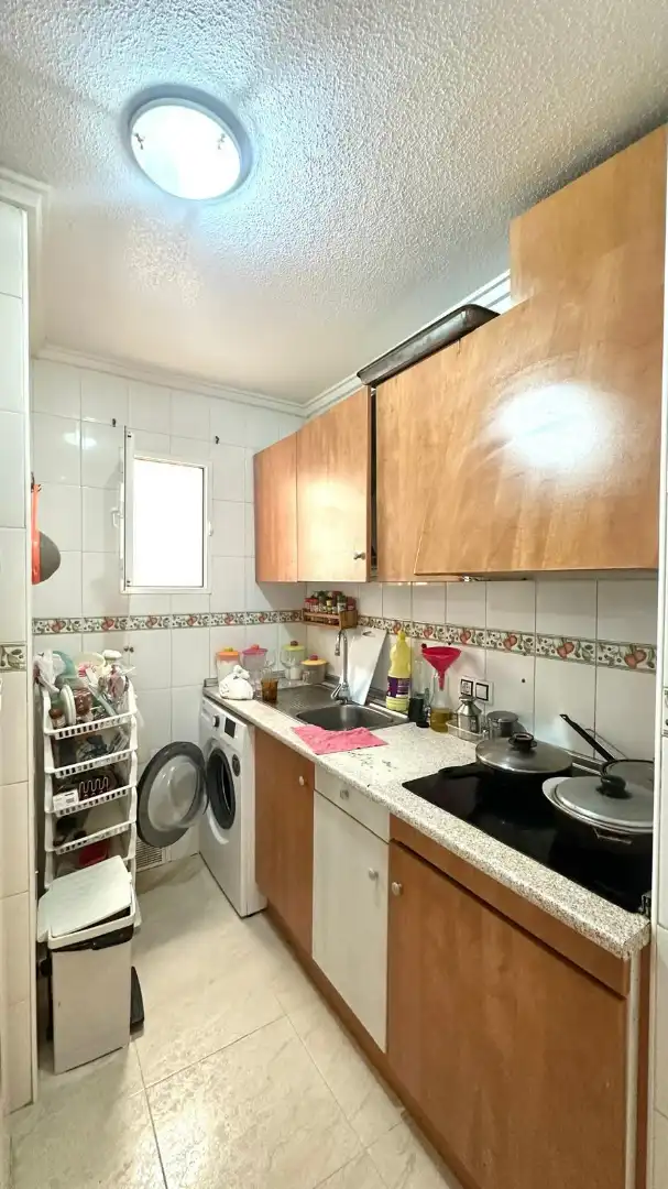 Küche von Wohnung zum Verkauf in Torrevieja mit Möbliert