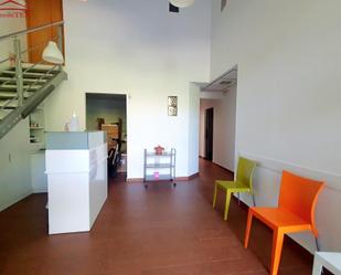 Premises to rent in  Teruel Capital  with Air Conditioner