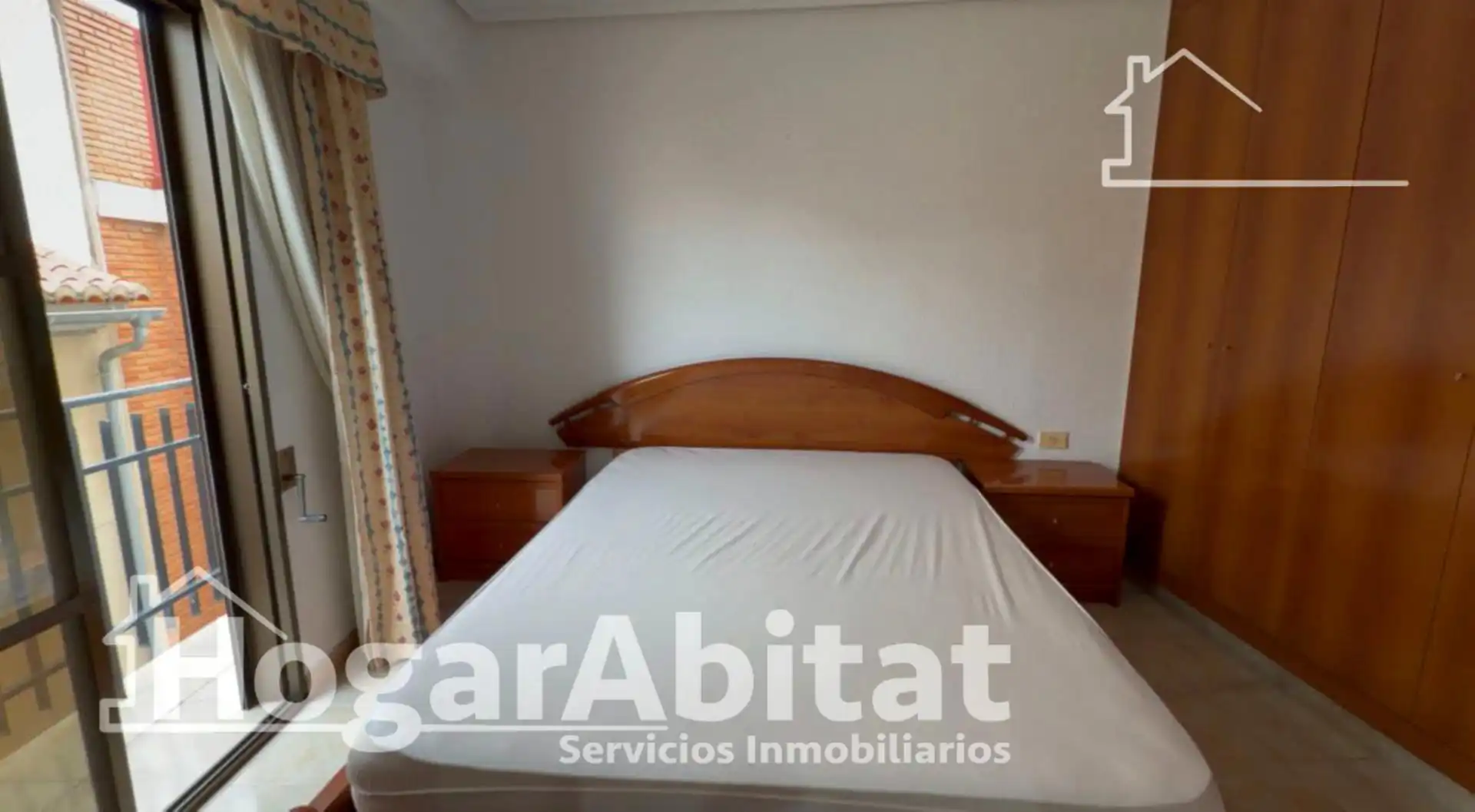 Dormitori de Pis en venda en Sagunto / Sagunt amb Aire condicionat, Traster i Balcó
