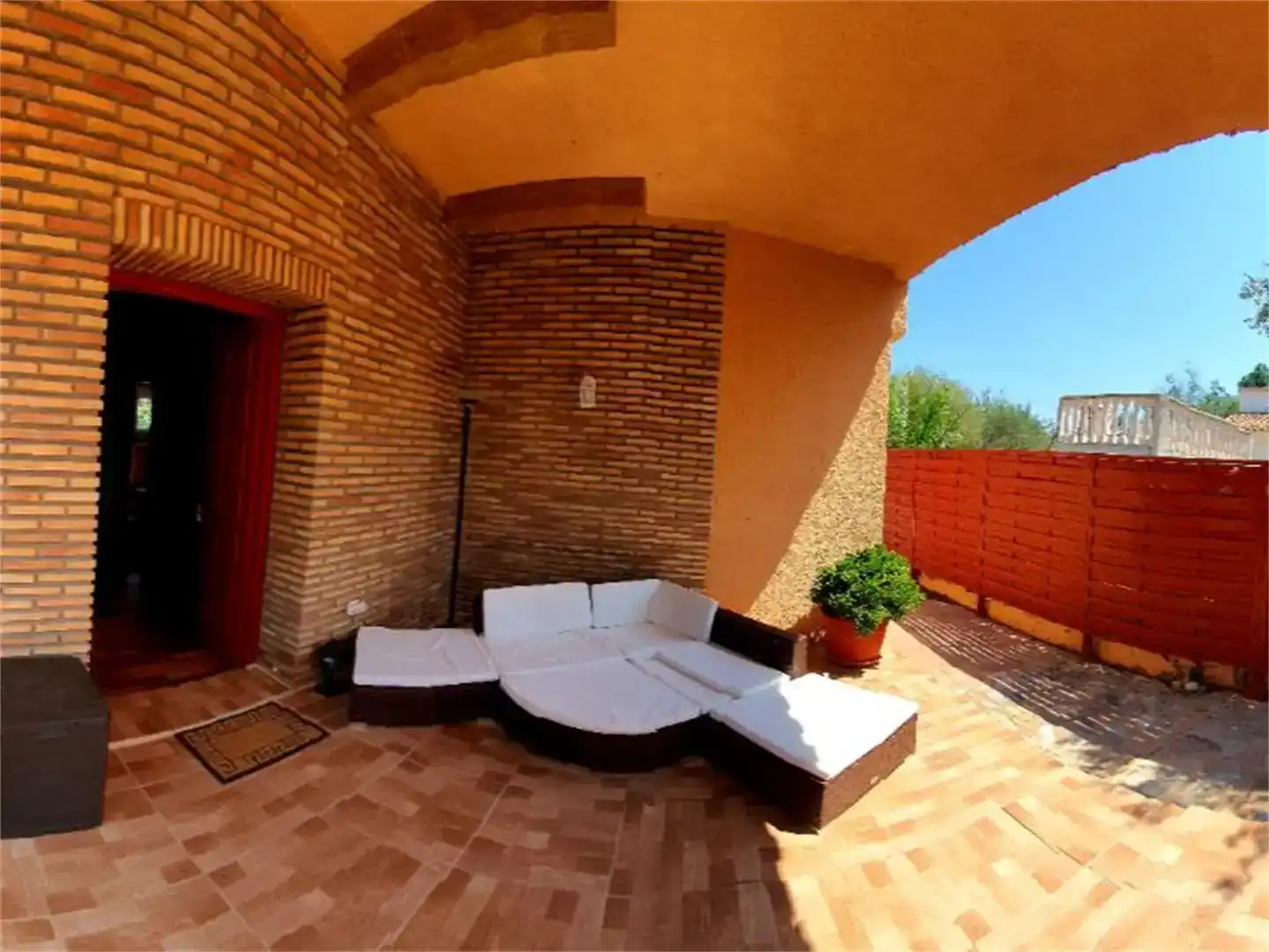 Terraza de Casa o chalet en venta en La Pobla de Vallbona con Aire acondicionado, Piscina y Balcón