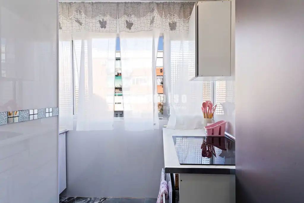 Cocina de Piso en venta en Madrid con Aire acondicionado