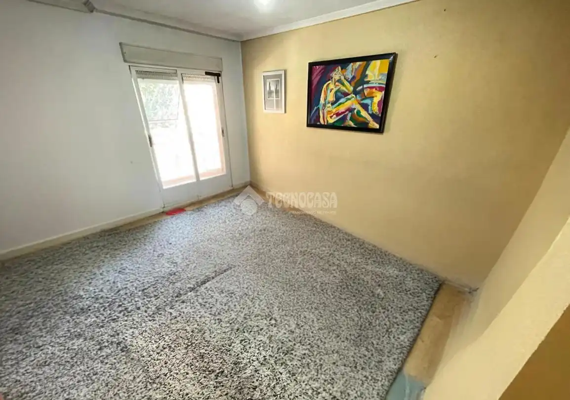 Flat for sale in Coslada  with Heating